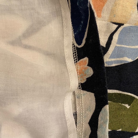 Lush size S dress- super flattering, short, hourglass fit - Picture 4 of 7